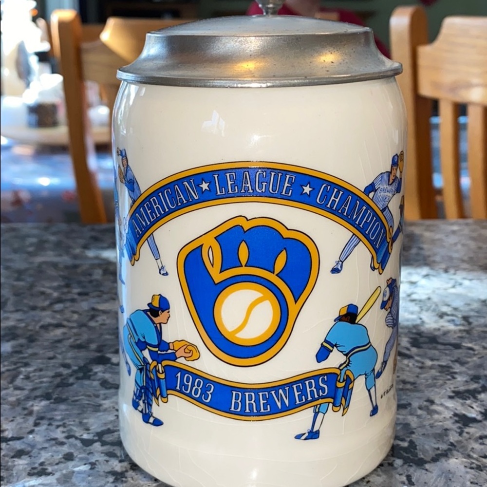 Vintage Milwaukee Brewers 1983 beer stein⚾️🍺